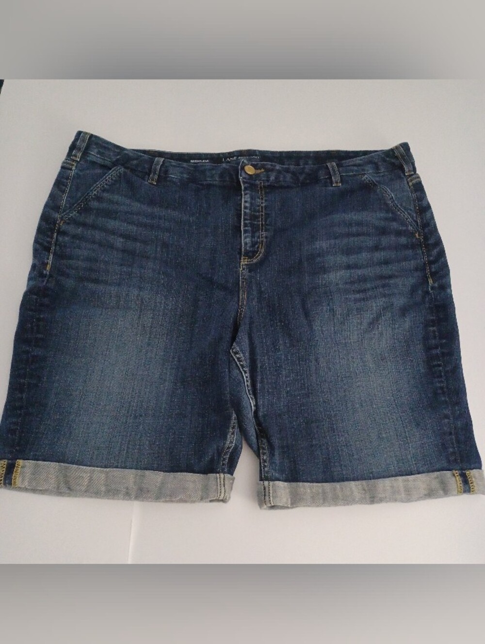 Lane Bryant Bermuda Shorts Plus Sz 26